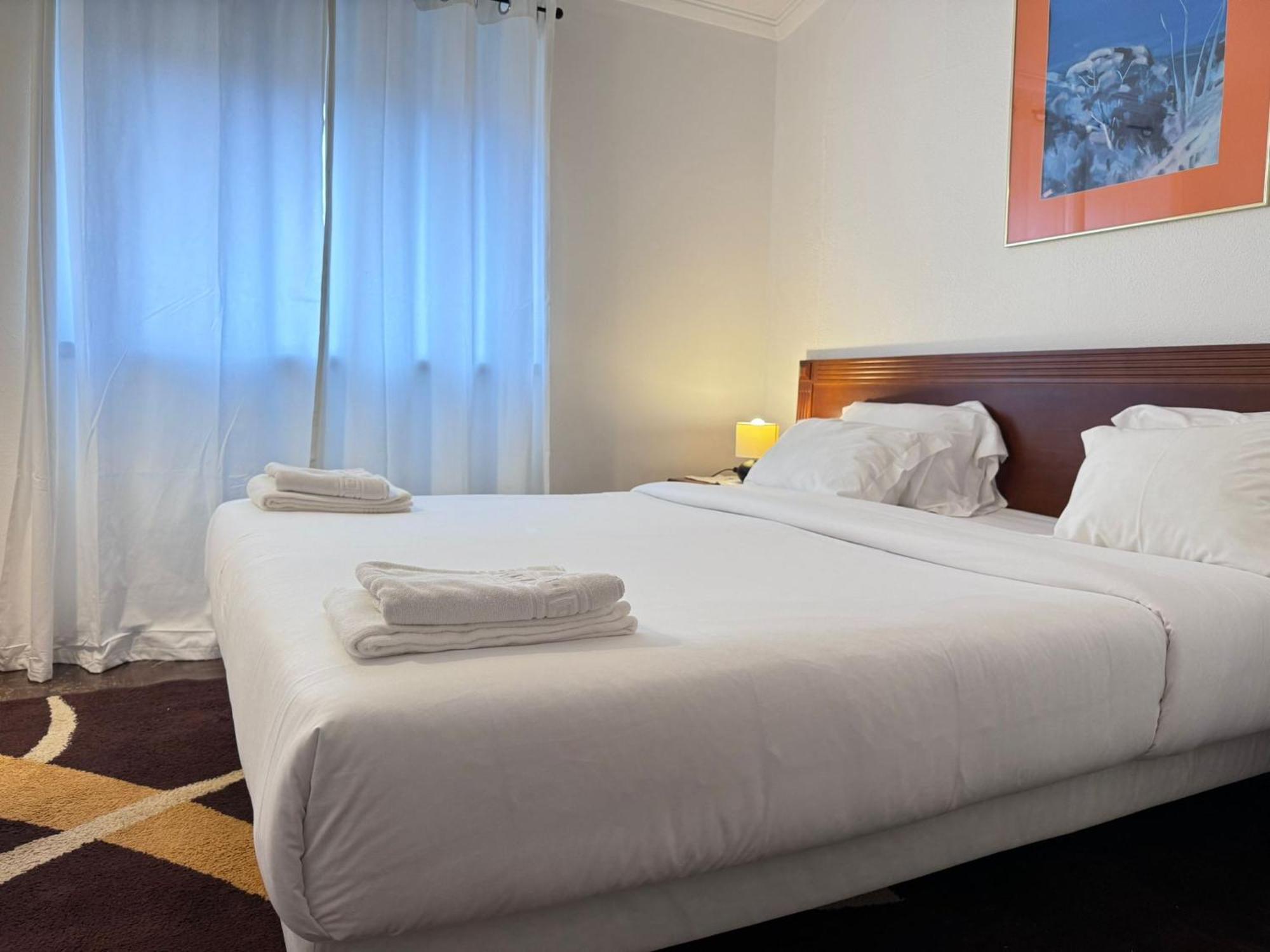 The Pearl - Cascais Guest House - City & Beach Exteriör bild