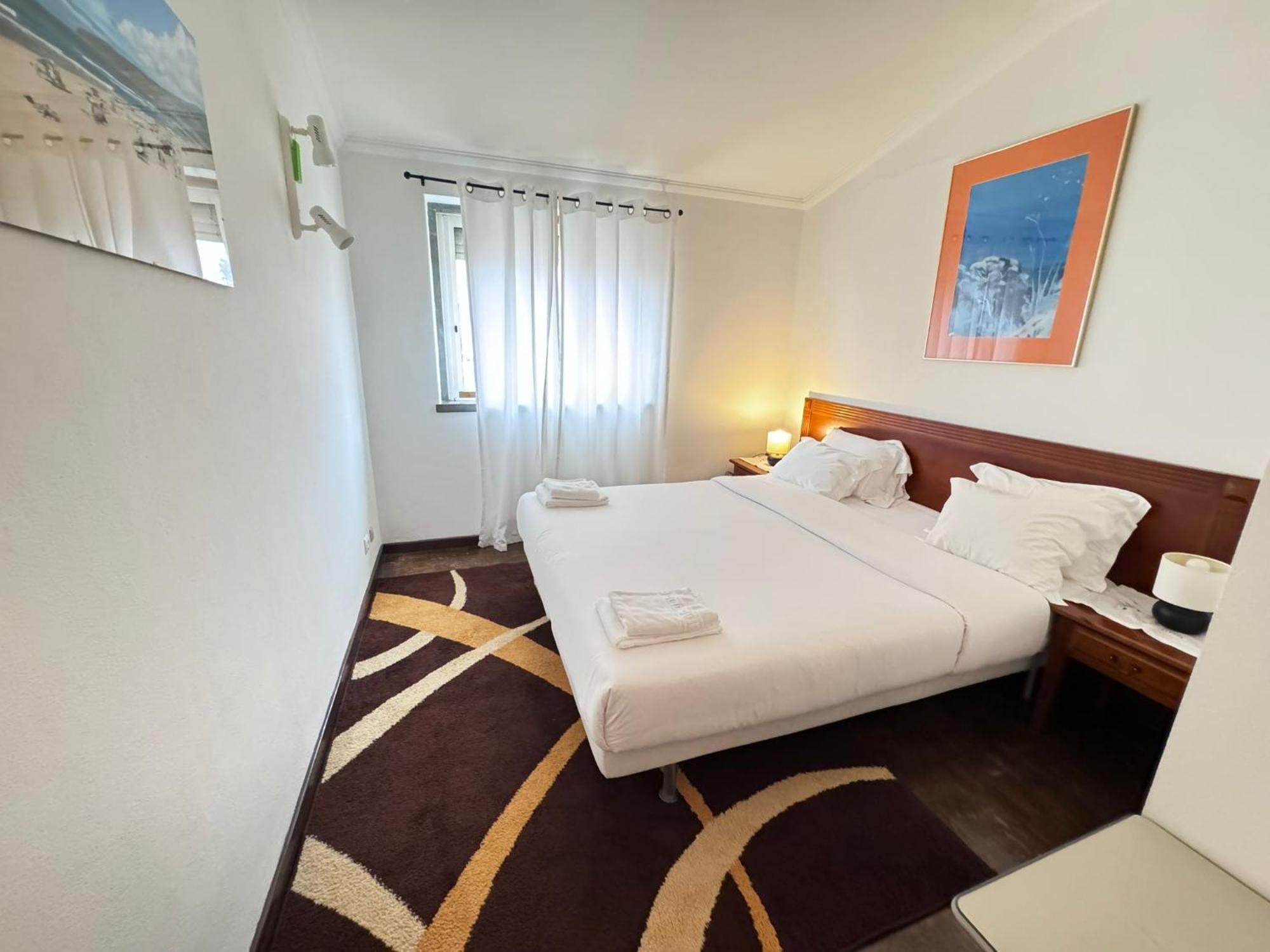 The Pearl - Cascais Guest House - City & Beach Exteriör bild